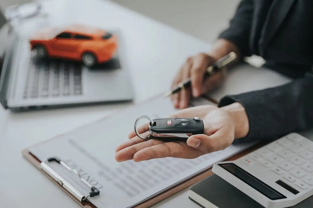 Le budget assurance auto continue de grimper