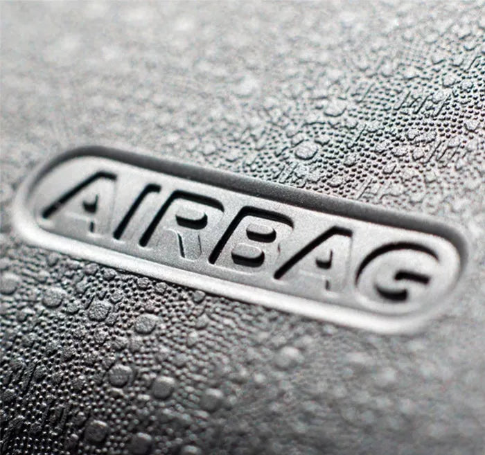 Airbags Takata : 170 000 modèles Toyota et Mercedes interdits de rouler